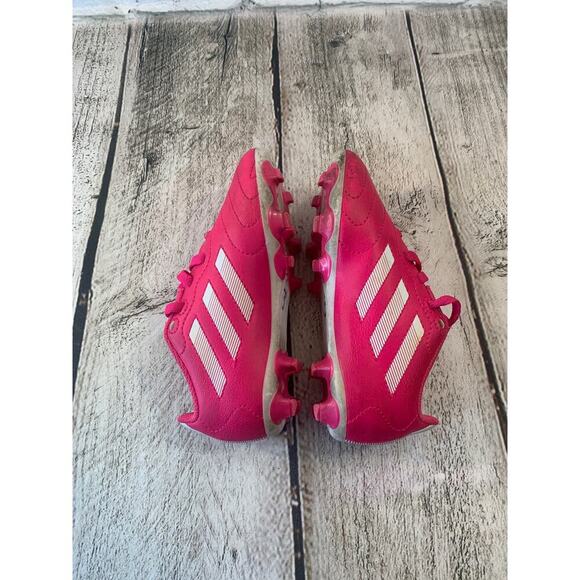 ADIDAS Girl’s Pink/White Soccer Cleats / Size: 11K - Picture 4 of 9